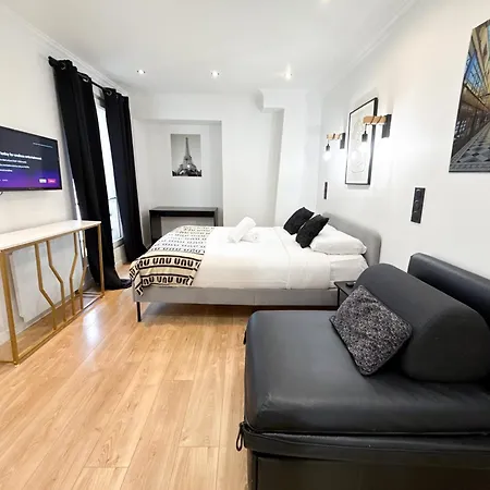 Urbanflat 102 - Large Opera District *