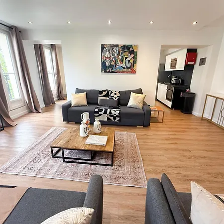 Urbanflat 102 - Large Opera District