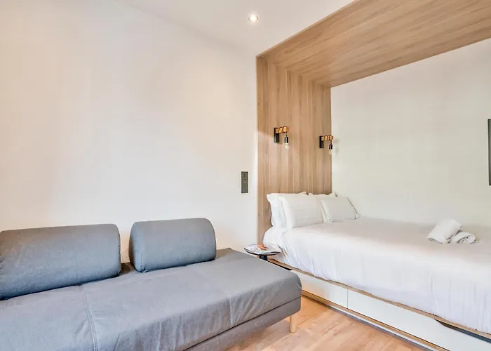 Urbanflat 102 - Large Opera District *