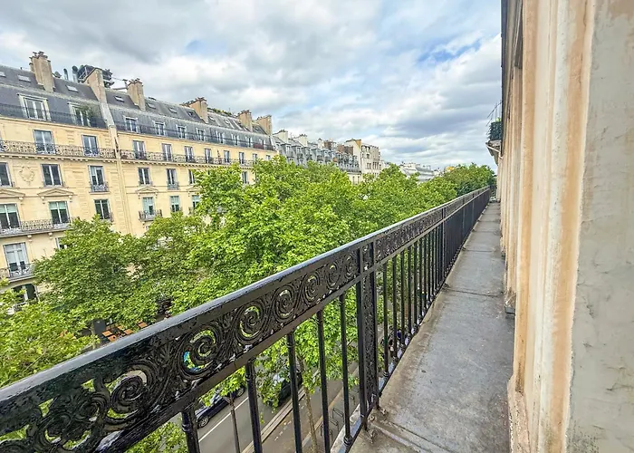 Apartment Urbanflat 102 - Large Opera District *